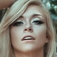 Abbey Arcane Desnuda