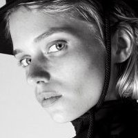 Abbey Lee Desnuda