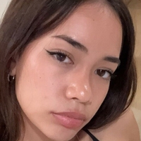 Aimee Jai Hall Desnuda