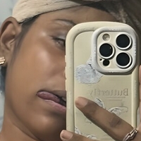 Aishwarya Vadivu Desnuda