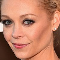 Alexandra Holden Desnuda