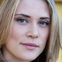 Ali Tataryn Desnuda