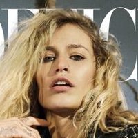 Alice Dellal Desnuda