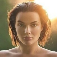 Alina Maleniece Desnuda