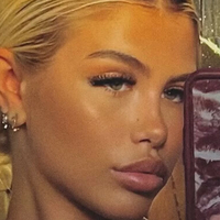 Alva Angelina Desnuda