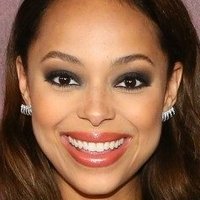 Amber Stevens West Desnuda