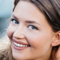 Amrei Haardt Desnuda