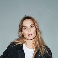 Ana Girardot Desnuda