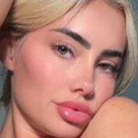 Andrea Deanna Desnuda