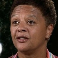 Angela Bruce Desnuda
