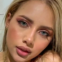 Angie Marin Desnuda