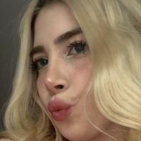 Aselyrie Desnuda