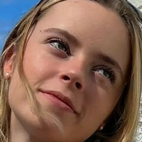 Ashley Rose Harris Desnuda