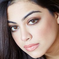 Asra Arif Desnuda