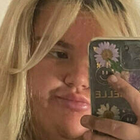 b0ugiee Desnuda