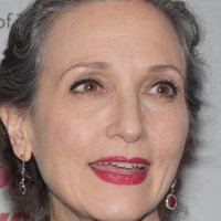 Bebe Neuwirth Desnuda
