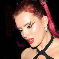 Bella Thorne Desnuda