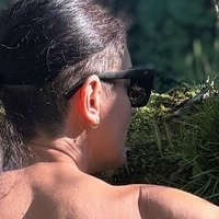 breasts_in_nature_free Desnuda