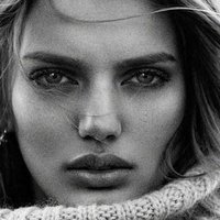 Bregje Heinen Desnuda
