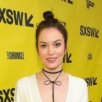 Britt Lower Desnuda