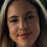 Caitlin Lythgo Desnuda