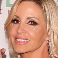 Camille Grammer Desnuda