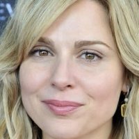 Cara Buono Desnuda
