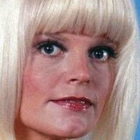 Carol Wayne Desnuda