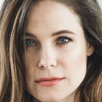 Caroline Dhavernas Desnuda