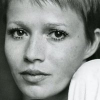 Catherine Jourdan Desnuda