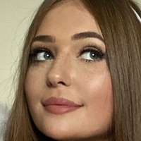 Charlottiie Desnuda