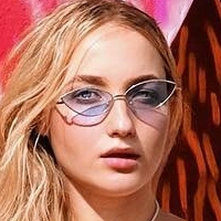 Chloe Chevalier Desnuda