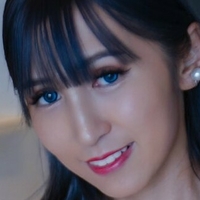 Clare Yip Tsin Mei Desnuda