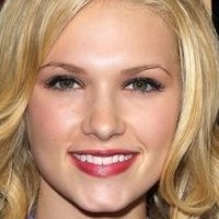Claudia Lee Desnuda