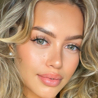 Courtney Beau Desnuda