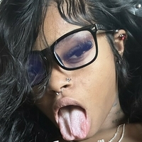 Diaxmond Desnuda