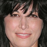 Elizabeth Keener Desnuda