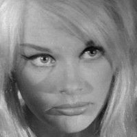 Elke Neidhart Desnuda