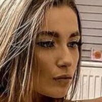 Ellie Victoria Desnuda