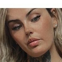Em Ski Desnuda