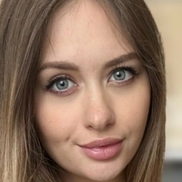 emikaaaa Desnuda