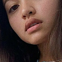 Emily Huynh Desnuda