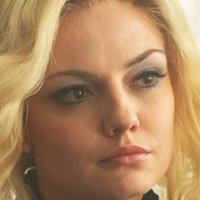 Emily Meade Desnuda