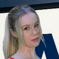 Emrose Bydark Desnuda