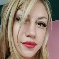 evacream Desnuda