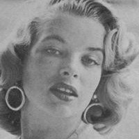 Eve Meyer Desnuda