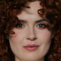 Fabienne Schriek Desnuda