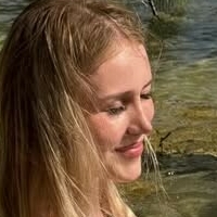 Gina María Laitscheck Desnuda