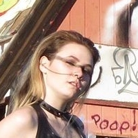 Hannah Gutierrez-Reed Desnuda