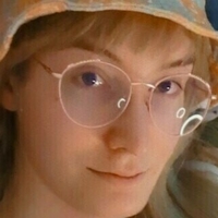 hatalie Desnuda